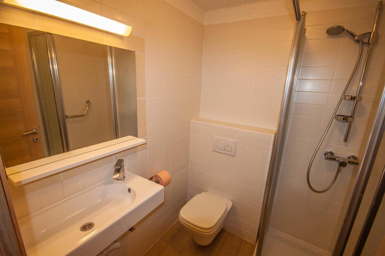 Apartments Gardelin Superior 2 Zadar Room photo